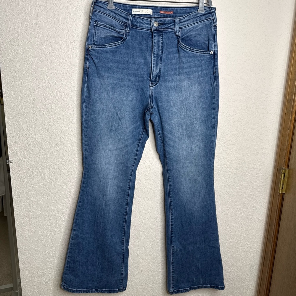 Pilcro Trouser Bootcut Size 32 Women's Blue Denim Bootcut Jeans medium wash